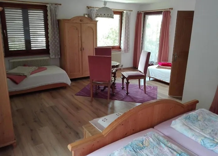 Haus Fink - Igls By Interhome * Інсбрук